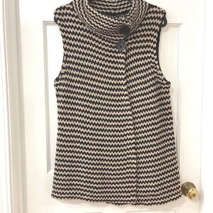 CHICOS Sz 3 XL Chunky Chevron Knit Button Collar Wrap Sleeveless Sweater Vest